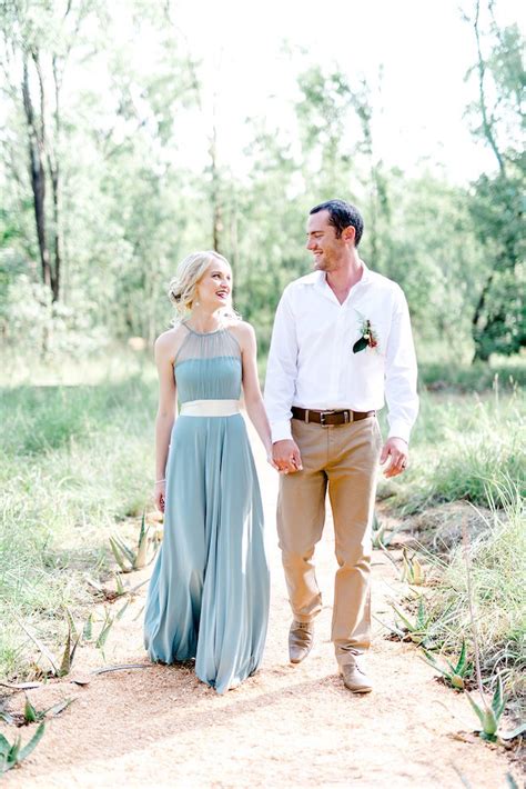 The Most Perfect First Wedding Anniversary Photo Shoot Ever