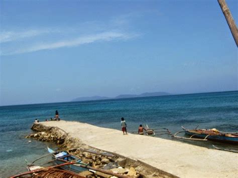 Beautiful Places for Travelers: Capul Island, Philippines