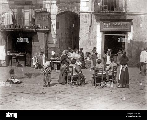 Italy 1800s hi-res stock photography and images - Alamy