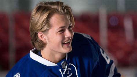 Maple Leafs recall William Nylander to Marlies