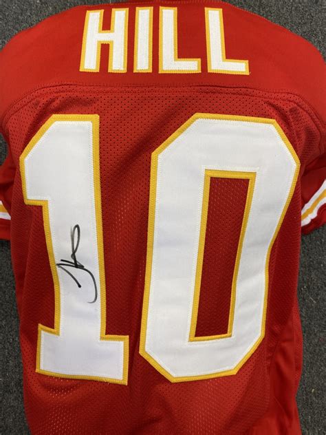 Habitat for Humanity of Springfield, Missouri, Inc. Auction | Tyreek Hill Signed Jersey