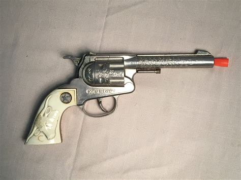 Hubley Marshal Toy Cap Gun, 1950's, Toy Cowboy Gun, Cap Gun, Toy Revolver, Pistol, Die Cast Toy ...