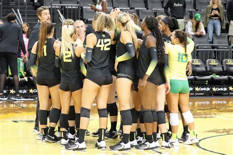 Oregon Volleyball: Ducks Win A Five-Set Thriller Over Rice - Addicted ...