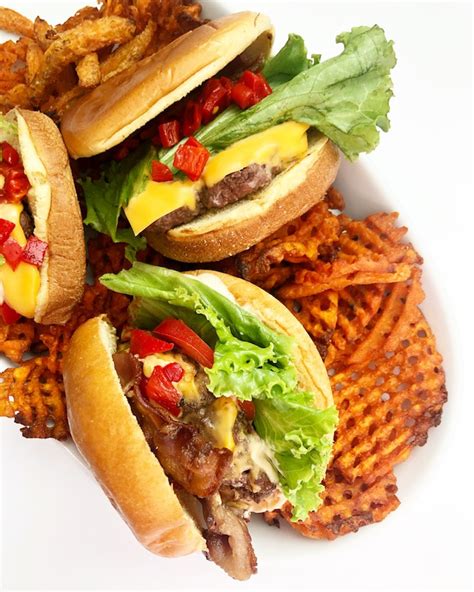 Shake Shack Burger Recipe- Copycat Recipe - More Momma!