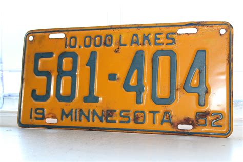 Vintage 1952 Minnesota License Plate Man Cave Decor