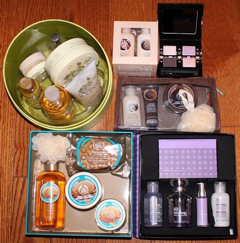 Quick Look: Great Last-Minute The Body Shop Christmas Gift Sets ...