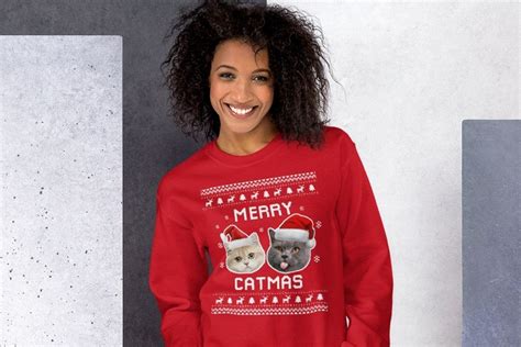 11 Cat Christmas Sweaters for You and Your Feline - Vetstreet | Vetstreet