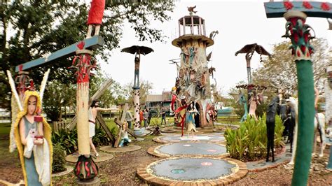 10 Roadside Attractions in Louisiana You'll Have to See to Believe