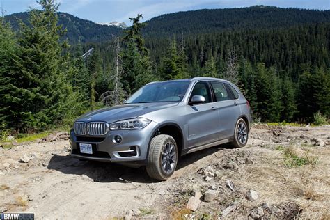 Photo Gallery: 2014 BMW X5 xDrive50i and 2014 BMW X5 xDrive30d