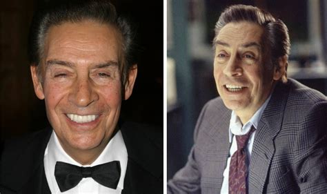 Why did actor Jerry Orbach leave Law and Order as Lennie Briscoe? - TV - Entertainment - Daily ...