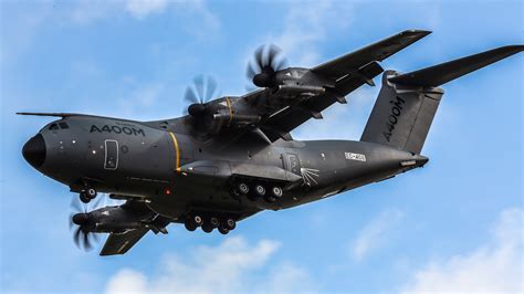 Airbus A400M Atlas Military Transport Aircraft Wallpapers | HD Wallpapers | ID #18350