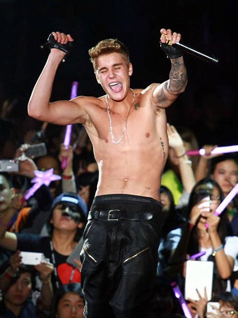 Taking a Look Back at Justin Bieber's Year in Photos