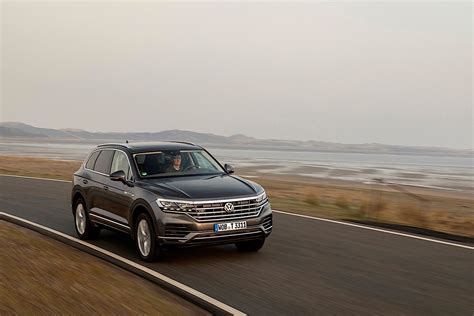 VW Touareg V8 "Last Edition" Marks The End of the 4.0 TDI Flagship ...