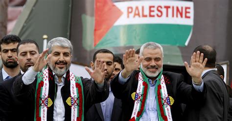 Hamas supporters gather in Gaza for 25th anniversary