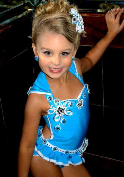 Beauty Children Pageants Make Children Look Ugly (30 pics) - Izismile.com