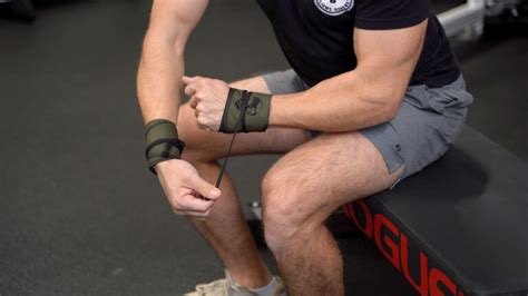 9 Best Wrist Wraps in 2024: Top Picks for a Stable Lift