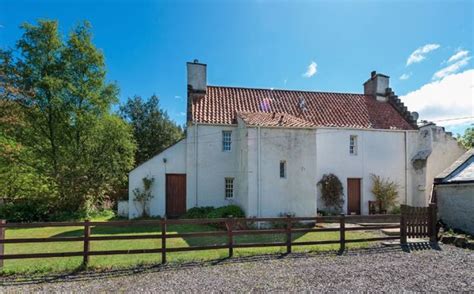 Scotland's Smallest Castle Up For Grabs - ScotsUSA | Small castles ...