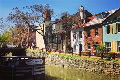 Historic Georgetown Architecture Tour: Triphobo