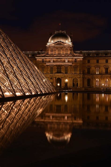 Louvre Night Photography