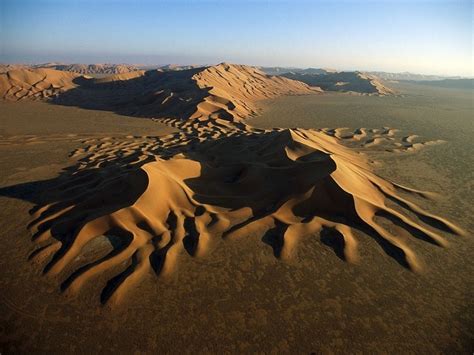 The Sand Dunes of Rub al Khali | Amusing Planet