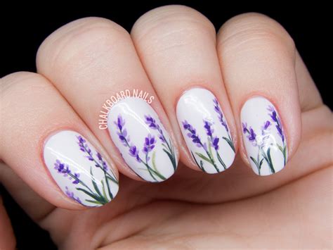 Lavender Blossoms Floral Nail Art | Chalkboard Nails | Nail Art Blog