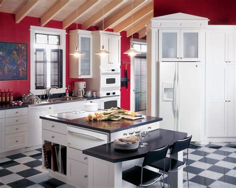 Red and White Kitchen, black countertop | Red kitchen walls, Red ...