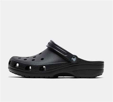 Crocs Classic Clog | Black | Footasylum