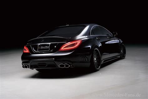 Mercedes CLS 63 AMG Black Bison: Tuning mit Wow-Effekt: Der japanische Tuner Wald präsentiert ...