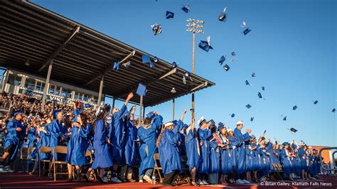 Photo Story: Mazama High School Graduates 134 Students