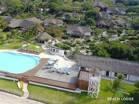 MOZAMBIQUE Vilanculos Beach Lodge 50% Airline Staff Discount