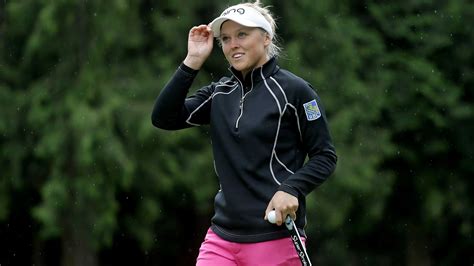 Brooke Henderson Takes First Round Lead at KPMG Women's PGA ...