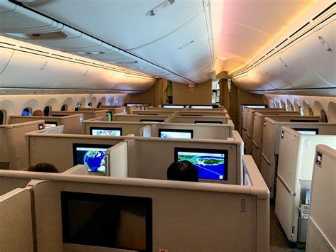 Review: China Eastern 787 Dreamliner Business Class - The Points Guy