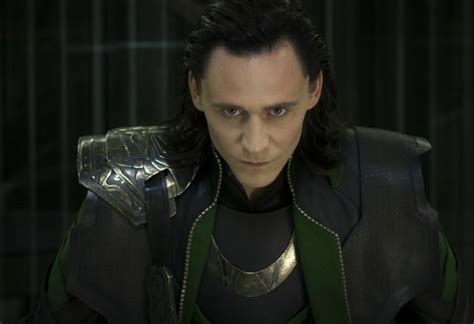 Marvel-The-Avengers–Loki staring menacingly and sexily at camera