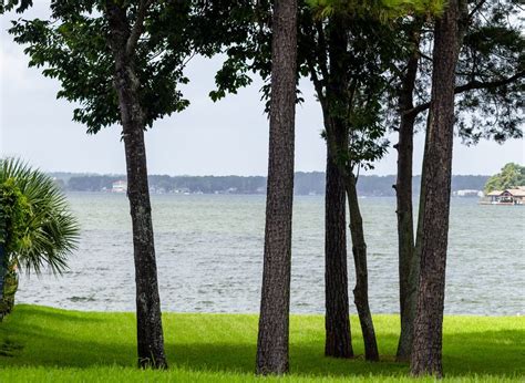 10 Lakes In East Texas That Are Worth Visiting This Summer