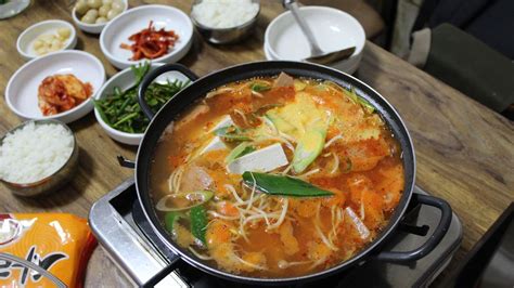 How a South Korean comfort food went global - BBC Travel