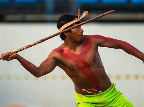 Incredible pictures from the first World Indigenous Games held in Brazil | Spear throwing ...