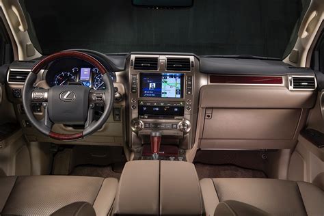 2016 Lexus GX 460 and CT 200h Receive Enform Remote and Minor Polishes - autoevolution