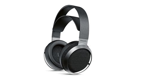 Red Dot Design Award: 2020 Philips Fidelio X3 Headphones