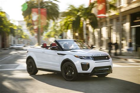 Land Rover Range Rover Evoque Photos and Specs. Photo: Land Rover Range Rover Evoque accessories ...