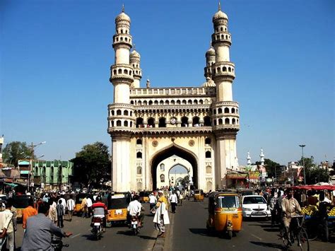 Charminar Hyderabad - History, Architecture, Facts, Visit Timing & Entry Fee