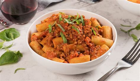 Easy Rigatoni Veal Bolognese - CATELLI®