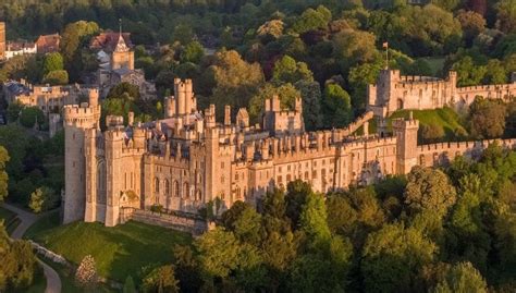 Arundel Castle, the Dukes and the Earls: A Potted History ...