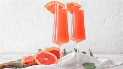 15 Best Champagne Cocktails To Try - MyBartender