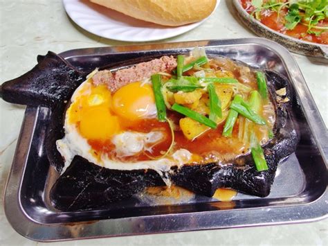 Hanoi Food Guide - 22 Must Try Foods in Hanoi, Vietnam | Spring Tomorrow