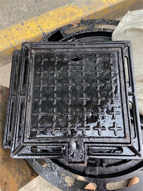 Square Manhole Cover, Commercial & Industrial, Industrial Equipment on ...