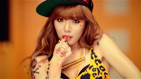 Hyuna to 'Gangnam Style' her way to Australia