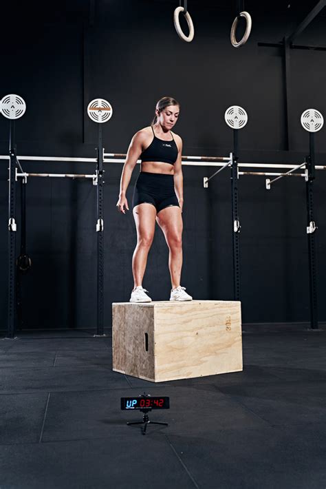 How to Do Box Jumps in 5 Steps - The WOD Life