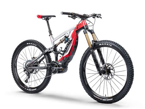 Troy Bayliss gives Ducati MIG-RR e-MTB electric mountain bike approval