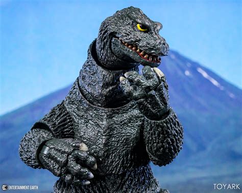 Godzilla Vs Kong Toys : Leaked Godzilla Vs. Kong Toy May Spoil A Surprise Character / It is also ...