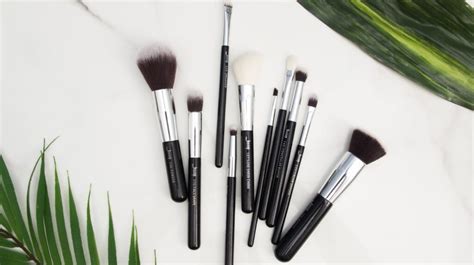 You Will LOVE These 3 Makeup Brush Cleaning Hacks